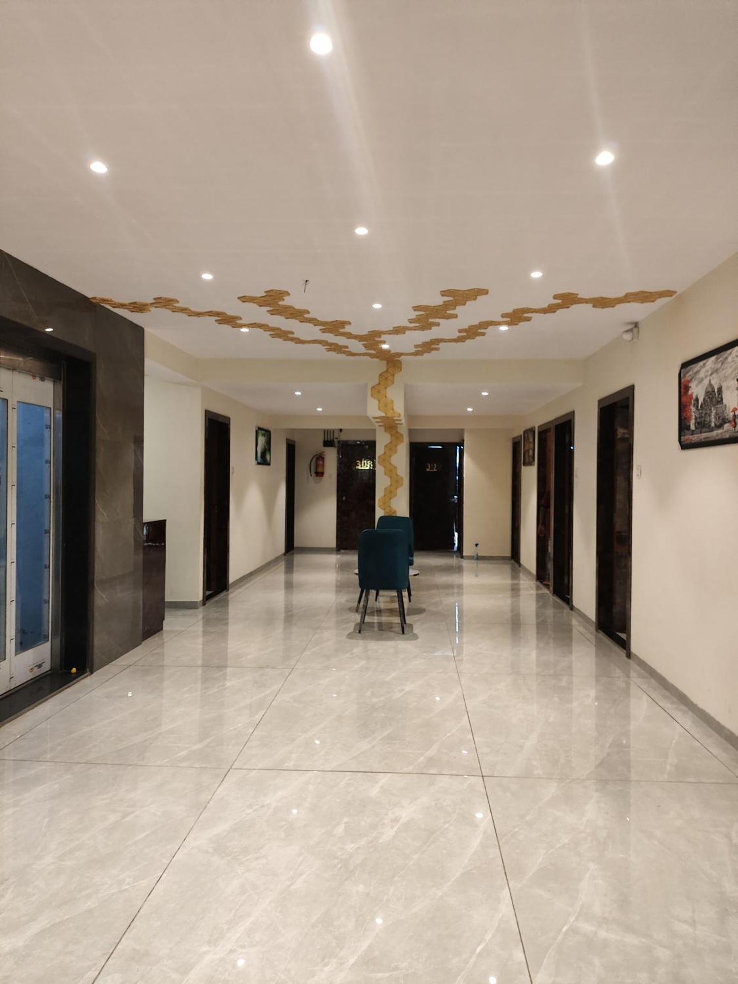 New Balaji Residency By Glitz Hotels Ulhāsnagar Eksteriør billede